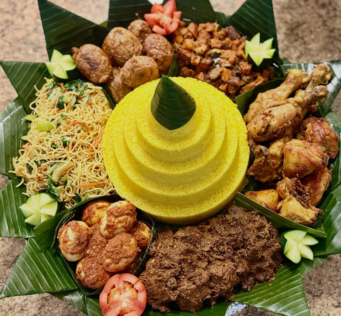 Fatima's Sambal tumpeng catering spread